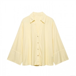 Women's Casual Long Sleeve Blouse Light Yellow 100% Polyester Loose Fit Shirt With Wide Sleeves And Lapel Button Down Top For Summer Vacation