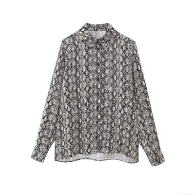 Women's Snake Skin Print Satin Feel Shirt Long Sleeve Turn-Down Collar Button Down Blouse Streetwear Loose Fit Casual Top For Ladies