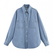 Women's Casual Long Sleeve Denim Shirt Loose Fit Turn-down Collar Solid Color Button Down Blouse With Pockets Curved Hem Streetwear Autumn Tops