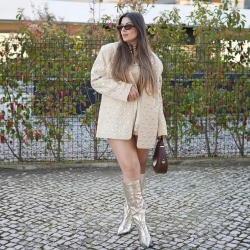 Women Studded Blazer Jacket Silver Metal Rivet Oversized Cream Beige Lapel Outerwear Fashion Casual Party Wear Socialite Style Long Sleeve Coat